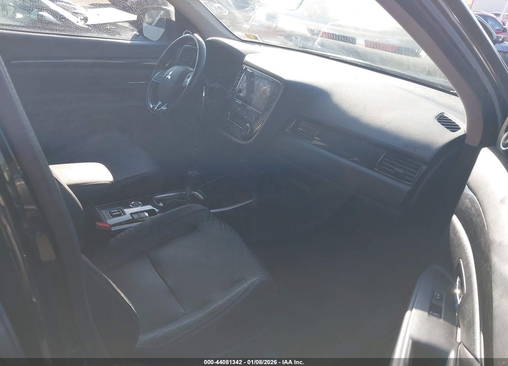 2018 MITSUBISHI OUTLANDER ES/LE/SE/SEL VIN: JA4AZ3A34JZ066787