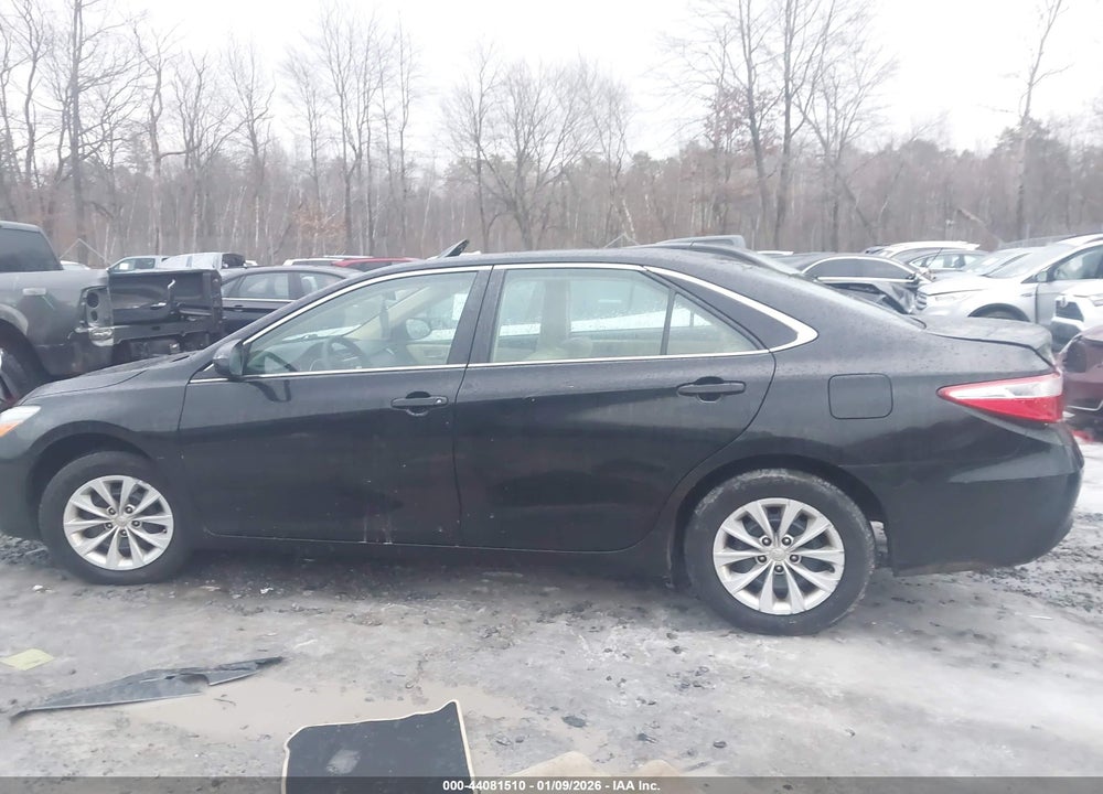 2015 TOYOTA CAMRY LE VIN: 4T4BF1FK3FR470984