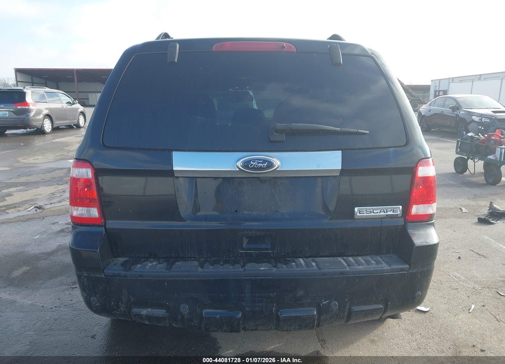 2010 FORD ESCAPE LIMITED VIN: 1FMCU0E77AKD38083