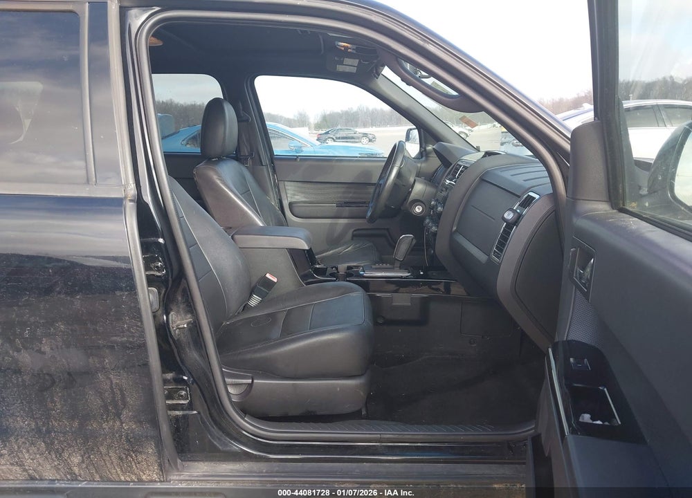2010 FORD ESCAPE LIMITED VIN: 1FMCU0E77AKD38083