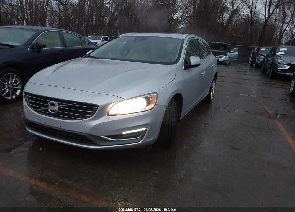 2015 VOLVO V60 T5 PREMIER VIN: YV1612SB4F1193669
