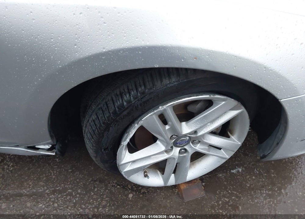 2015 VOLVO V60 T5 PREMIER VIN: YV1612SB4F1193669