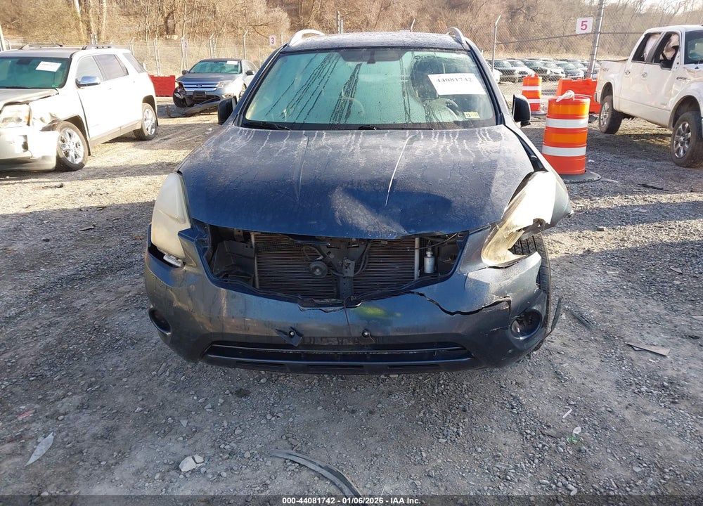2015 NISSAN ROGUE SELECT S VIN: JN8AS5MV4FW769676