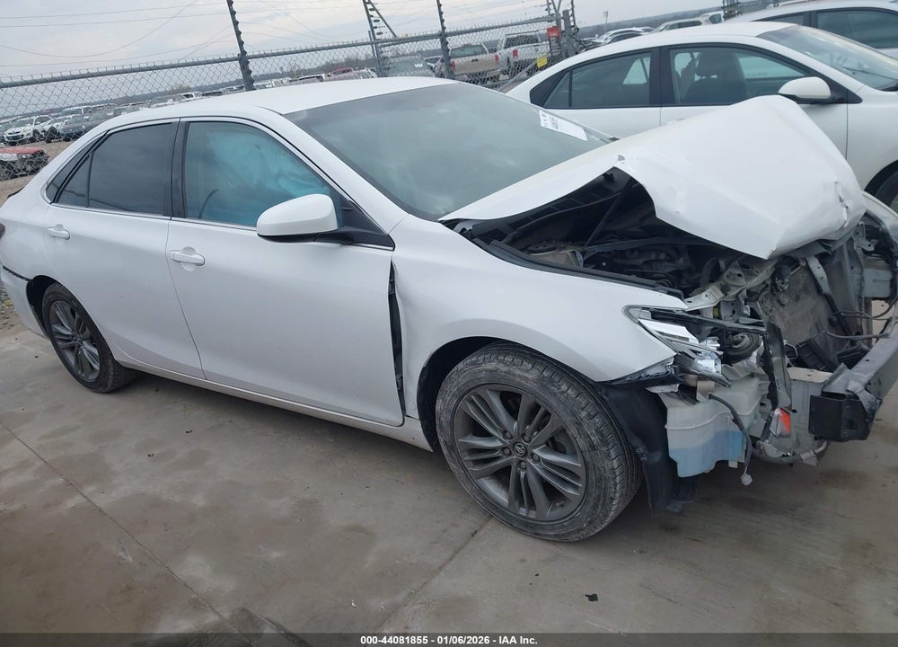 2016 TOYOTA CAMRY SE VIN: 4T1BF1FK0GU220033
