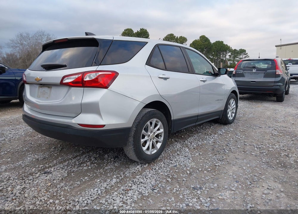 2020 CHEVROLET EQUINOX FWD LS VIN: 3GNAXHEV1LS588773