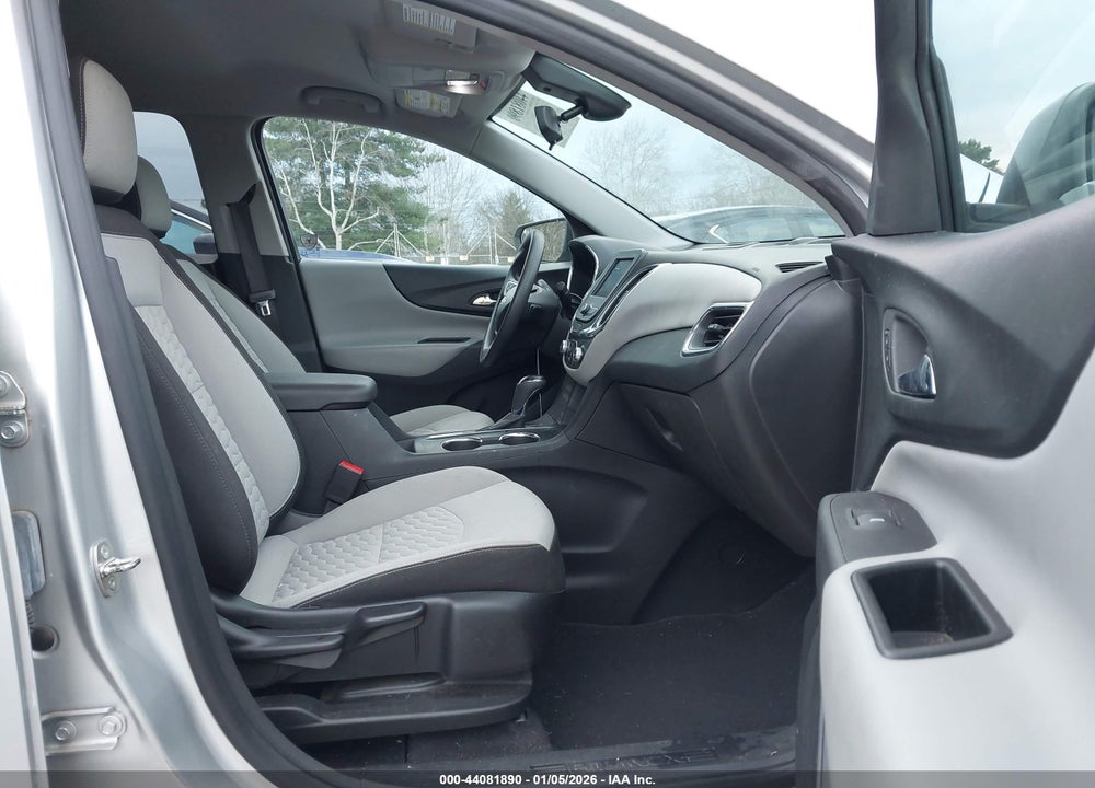 2020 CHEVROLET EQUINOX FWD LS VIN: 3GNAXHEV1LS588773