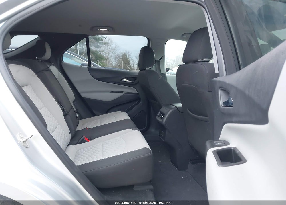 2020 CHEVROLET EQUINOX FWD LS VIN: 3GNAXHEV1LS588773