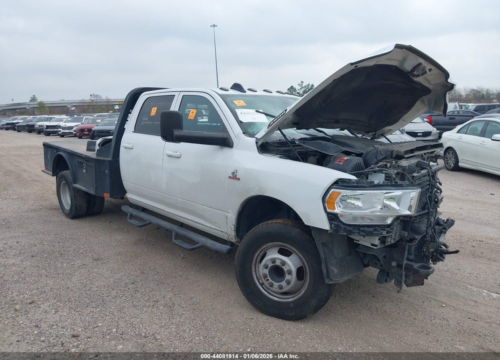 2022 RAM 3500 TRADESMAN  4X4 8' BOX VIN: 3C63RRGL9NG238575