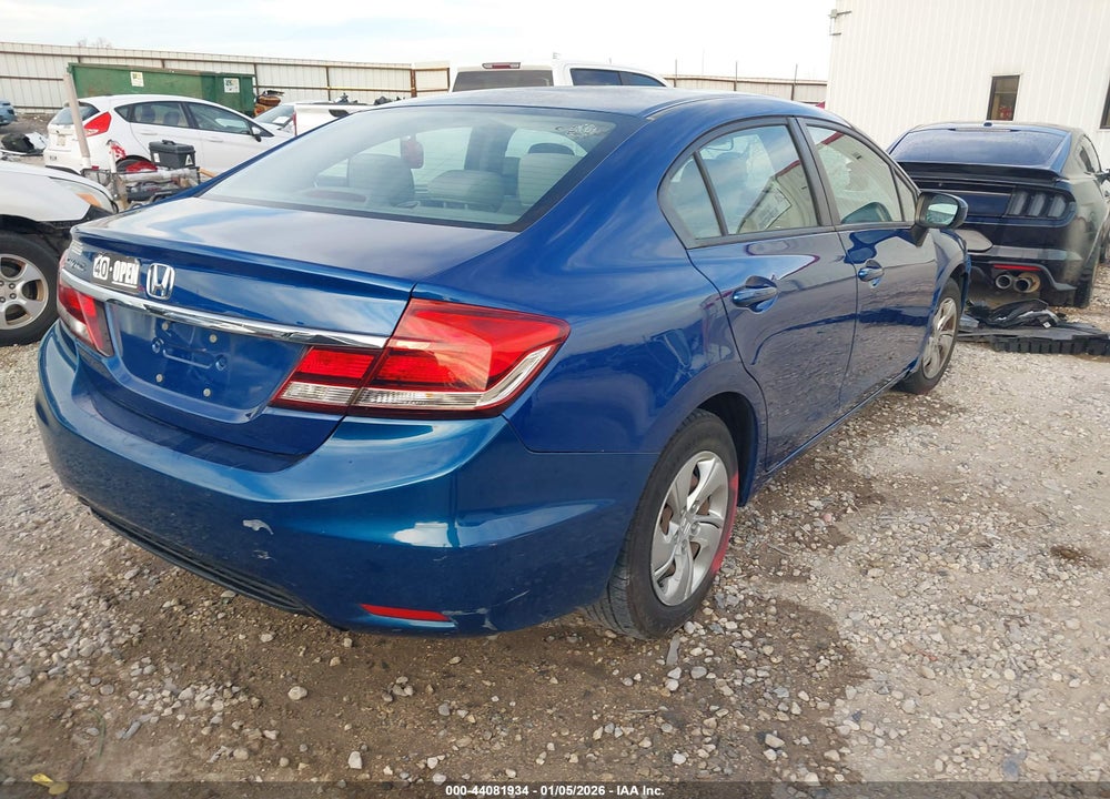 2014 HONDA CIVIC LX VIN: 19XFB2F58EE063817