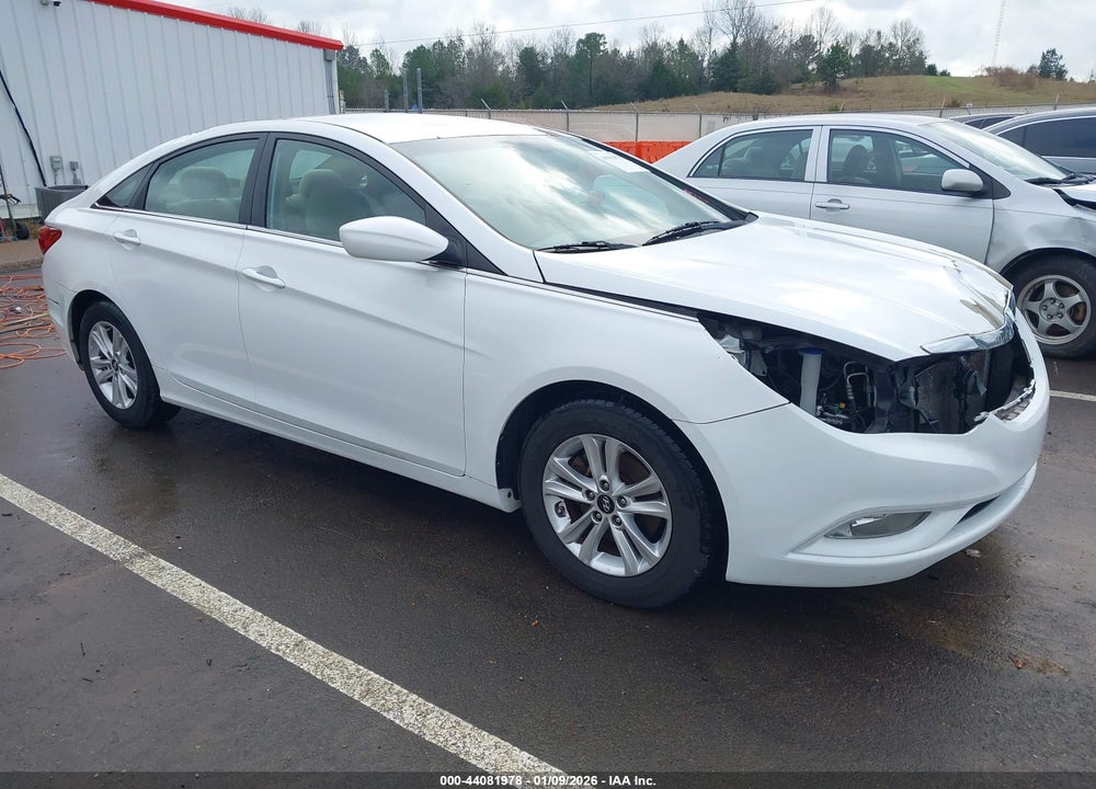 2013 HYUNDAI SONATA GLS VIN: 5NPEB4AC9DH679940