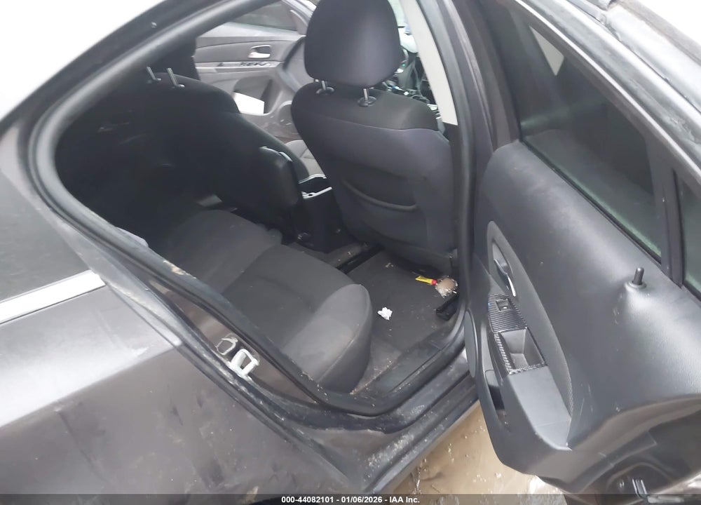 2014 CHEVROLET CRUZE 1LT AUTO VIN: 1G1PC5SB3E7476574