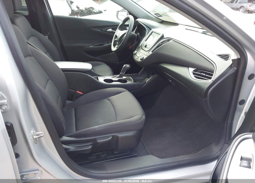2017 CHEVROLET MALIBU LS VIN: 1G1ZB5ST9HF273946