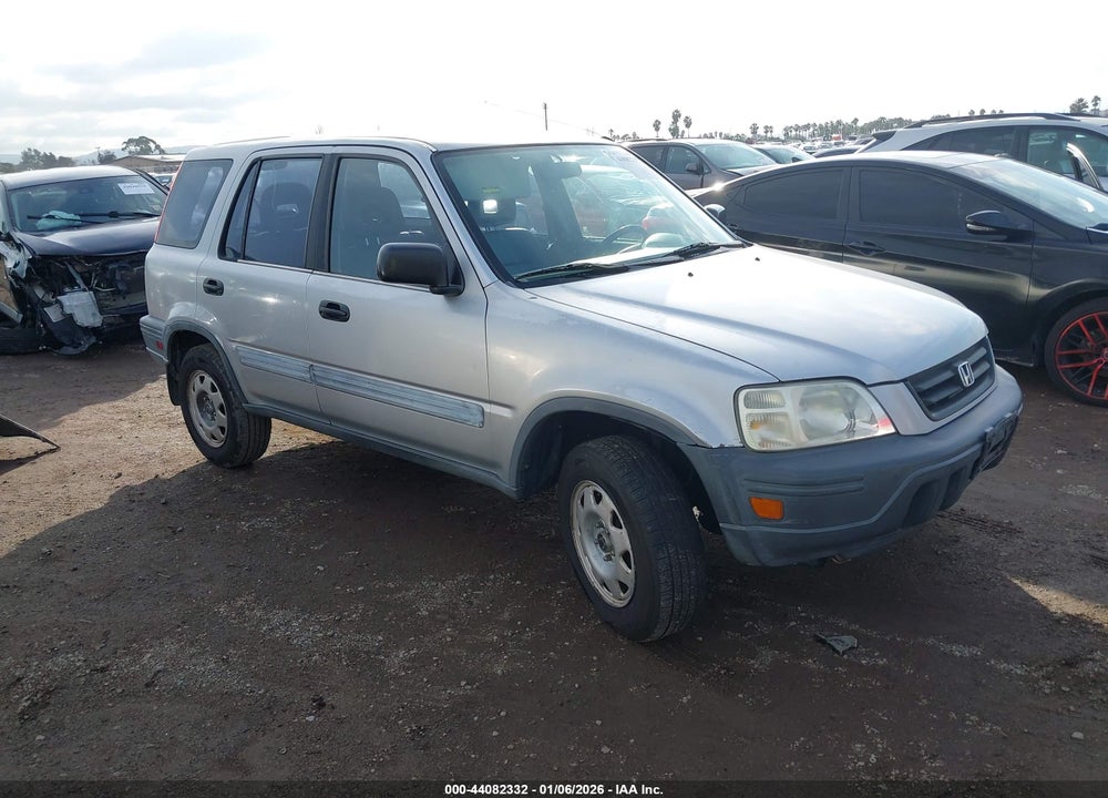 1999 HONDA CR-V LX VIN: JHLRD2848XC010575
