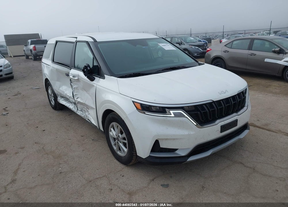 2024 KIA CARNIVAL MPV LX SEAT PACKAGE VIN: KNDNB4H39R6433977