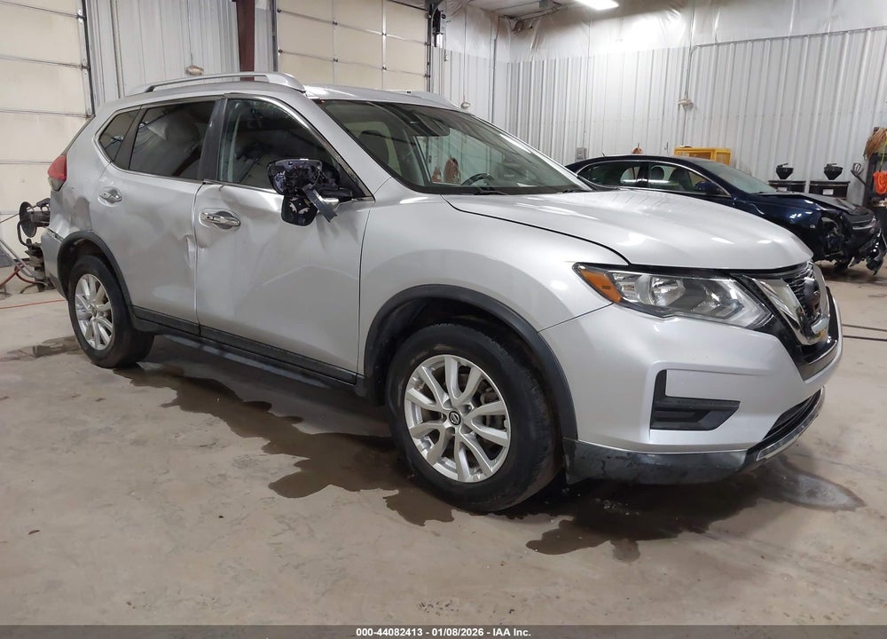 2017 NISSAN ROGUE SV VIN: KNMAT2MV2HP546959