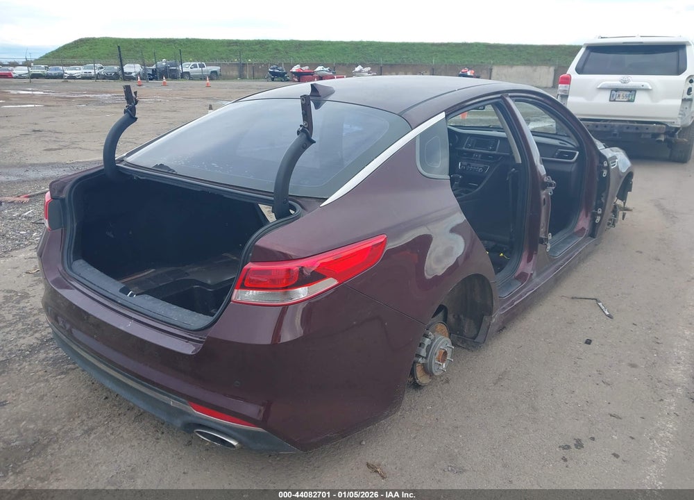 2016 KIA OPTIMA LX VIN: 5XXGT4L30GG084090