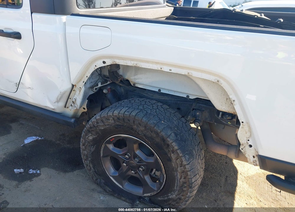 2023 JEEP GLADIATOR RUBICON 4X4 VIN: 1C6JJTBG4PL587204