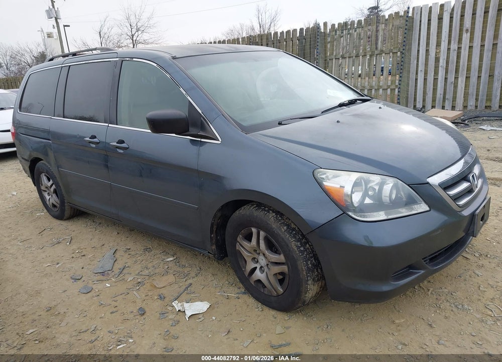 2005 HONDA ODYSSEY EX VIN: 5FNRL38415B006311