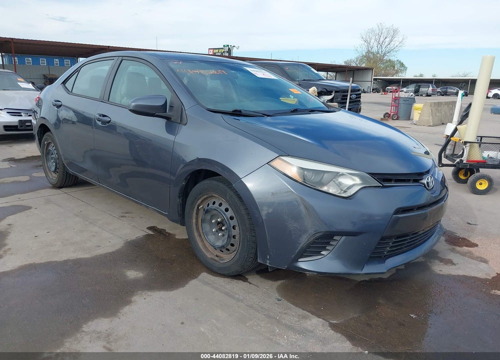 2015 TOYOTA COROLLA LE VIN: 5YFBURHE4FP341174