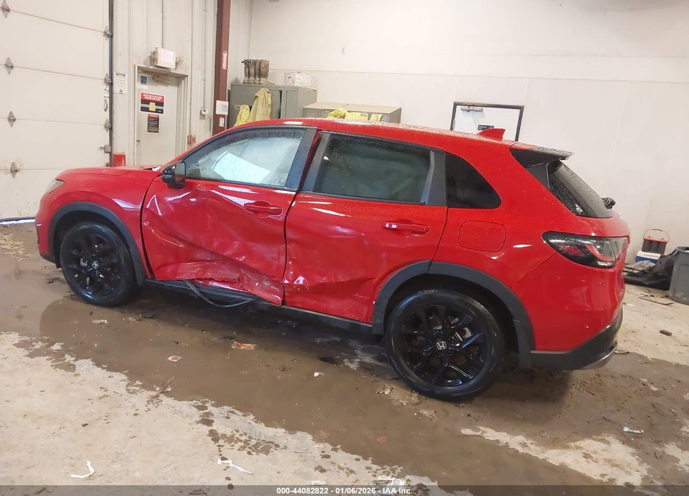 2024 HONDA HR-V AWD SPORT/AWD SPORT W/O BSI VIN: 3CZRZ2H50RM774150