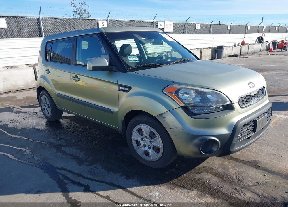 2013 KIA SOUL VIN: KNDJT2A52D7614014