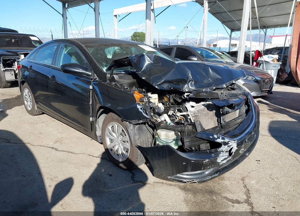 2013 HYUNDAI SONATA GLS VIN: 5NPEB4AC2DH547960