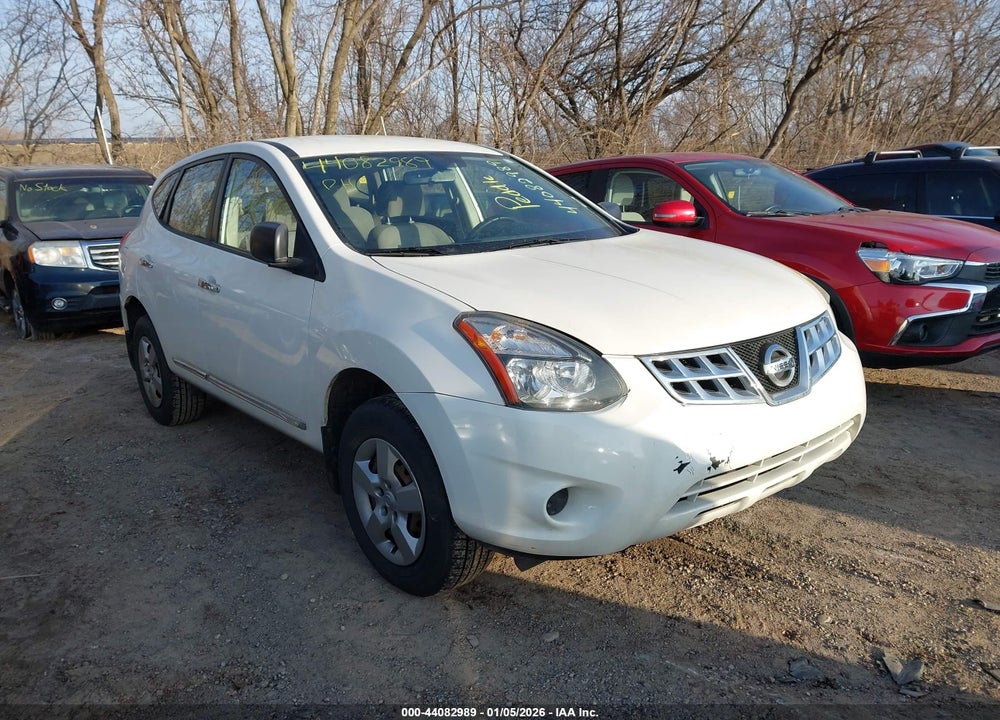 2014 NISSAN ROGUE SELECT S VIN: JN8AS5MV0EW200404
