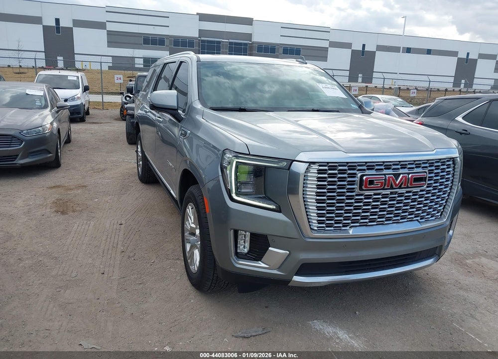 2024 GMC YUKON XL 2WD DENALI VIN: 1GKS1JKLXRR333984