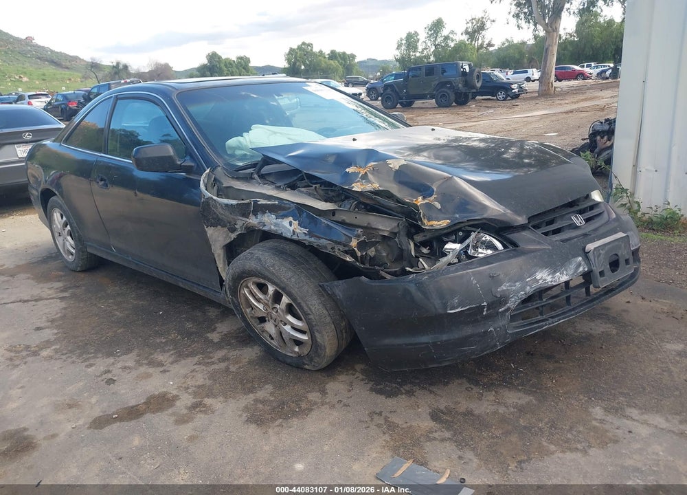 2001 HONDA ACCORD 3.0 EX VIN: 1HGCG22581A033158