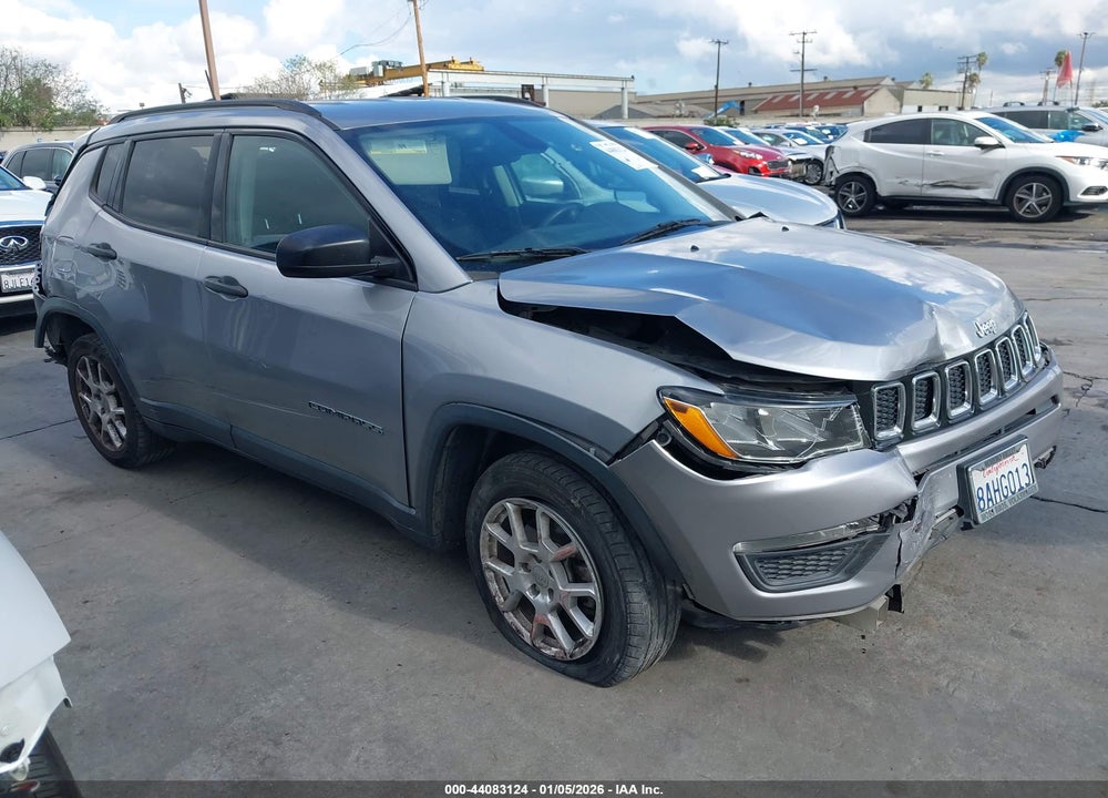 2018 JEEP COMPASS SPORT FWD VIN: 3C4NJCAB4JT250740