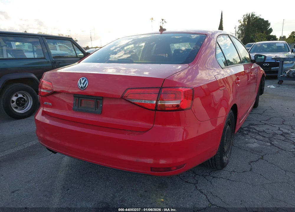 2015 VOLKSWAGEN JETTA 2.0L S VIN: 3VW1K7AJ1FM345118