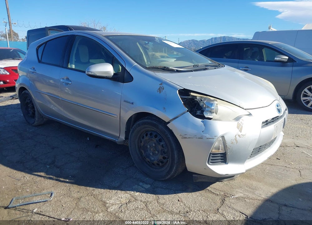 2013 TOYOTA PRIUS C ONE VIN: JTDKDTB37D1540290