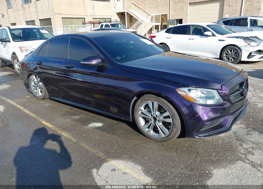 2018 MERCEDES-BENZ C 300 VIN: 55SWF4JB3JU235445