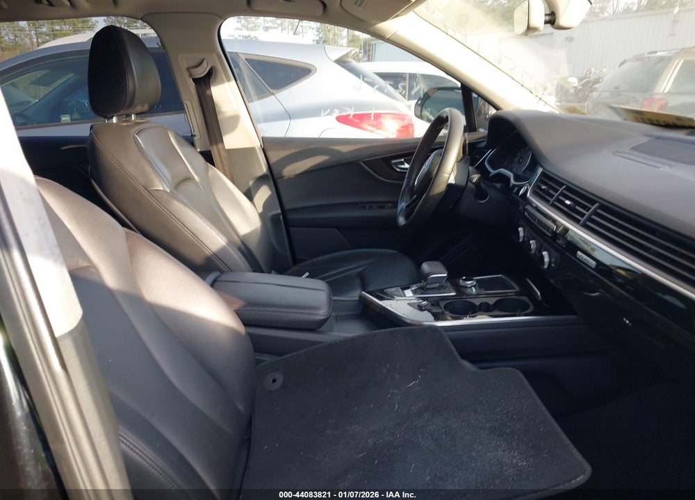 2017 AUDI Q7 3.0T PREMIUM VIN: WA1LAAF72HD004344