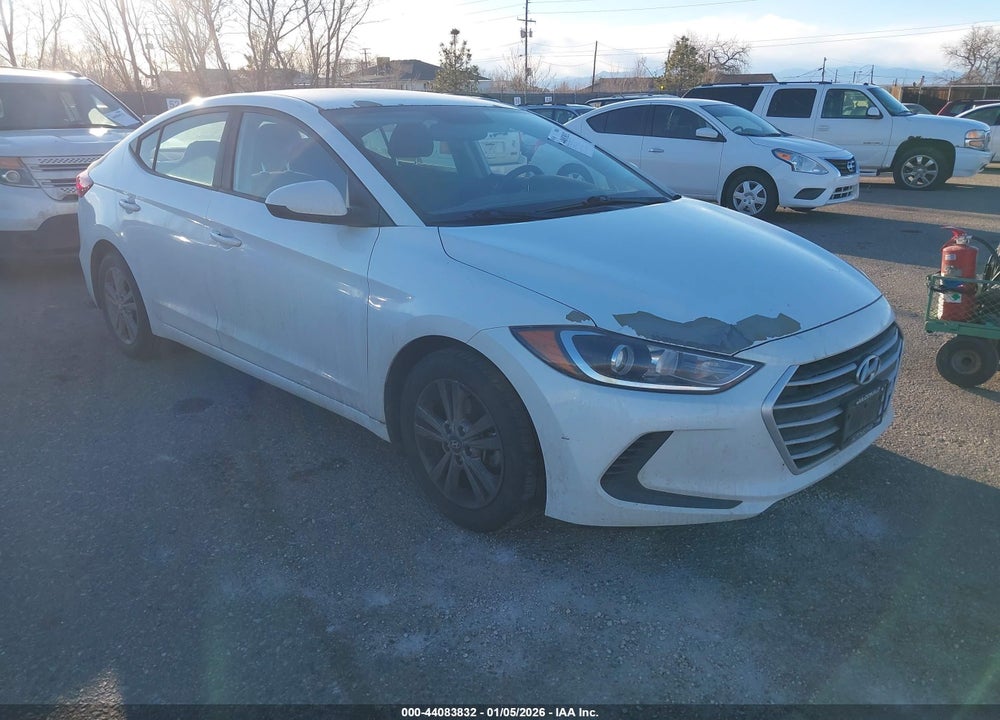 2018 HYUNDAI ELANTRA SEL VIN: 5NPD84LF3JH332147