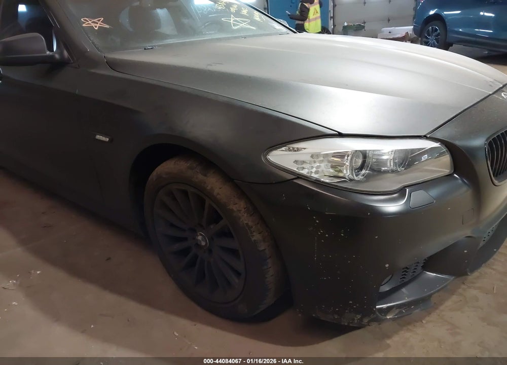 2011 BMW 5 SERIES VIN: WBAFR7C57BC806951