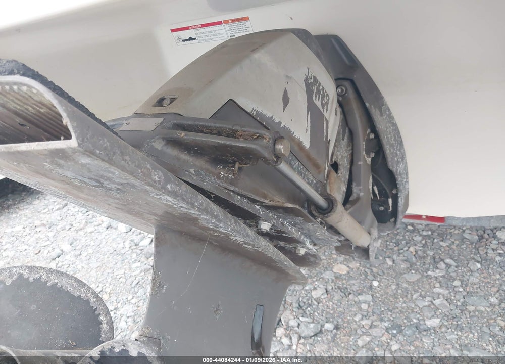 2008 STINGRAY LR W/ TRAILER VIN: 1W7B1222081004194