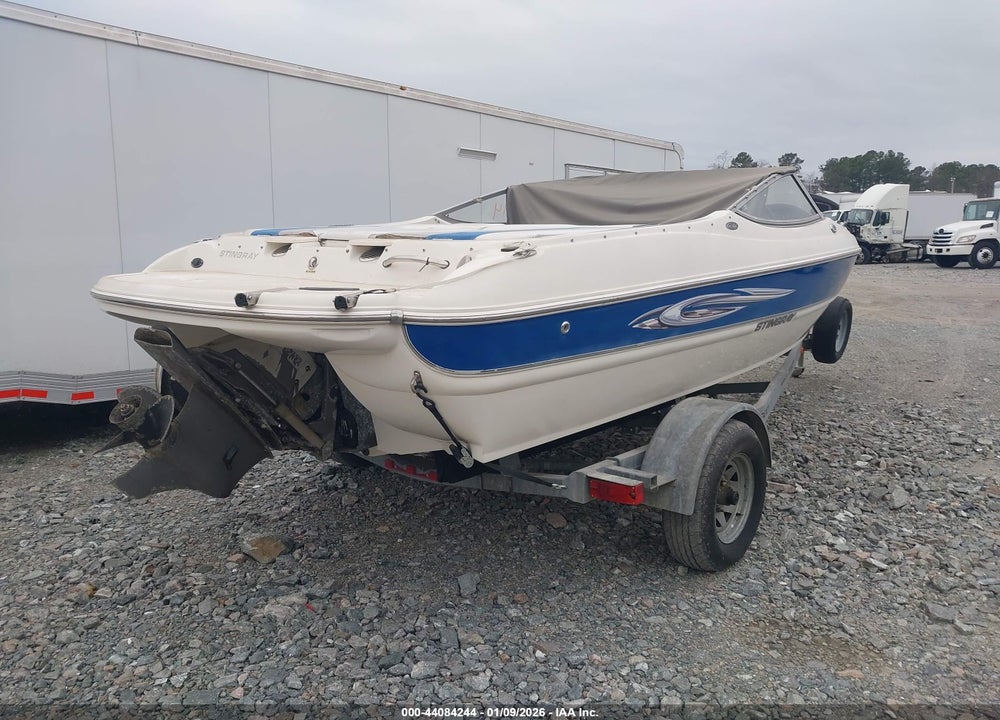 2008 STINGRAY LR W/ TRAILER VIN: 1W7B1222081004194