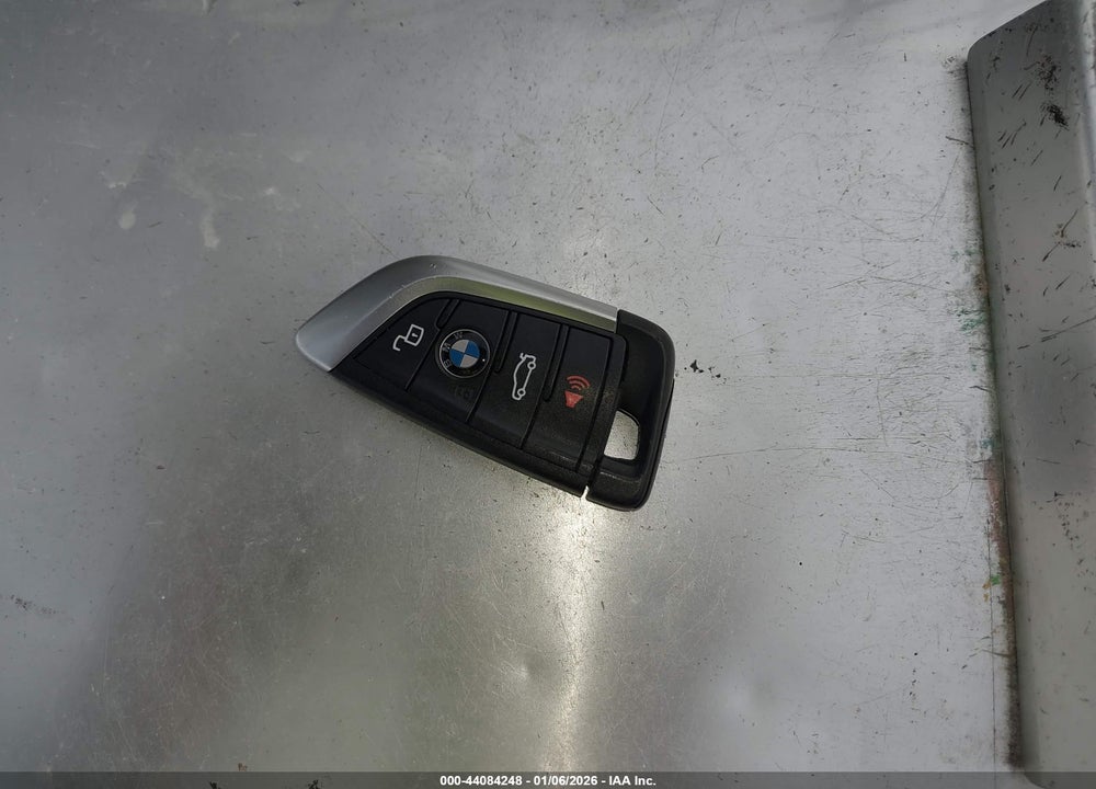 2024 BMW M2 VIN: 3MF13DM05R8E83272