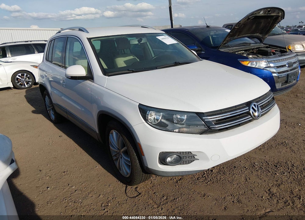 2012 VOLKSWAGEN TIGUAN SE VIN: WVGAV7AX1CW514768