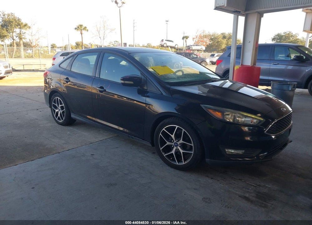 2017 FORD FOCUS SEL VIN: 1FADP3H2XHL306496