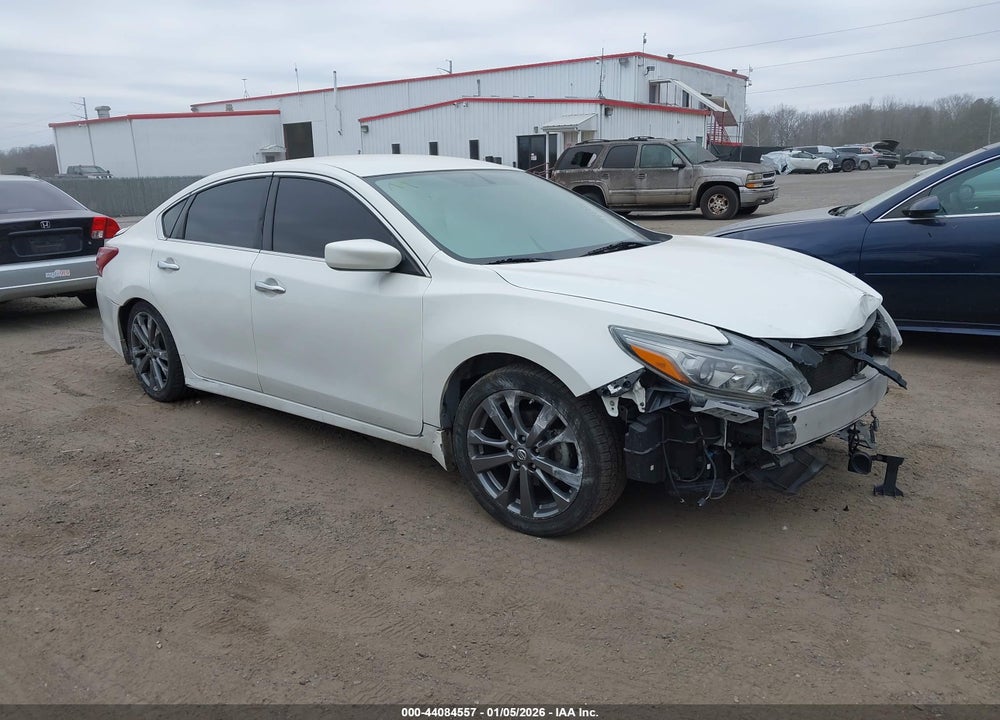 2018 NISSAN ALTIMA 2.5 SR VIN: 1N4AL3AP7JC246977