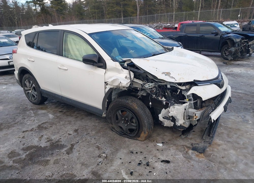 2018 TOYOTA RAV4 LE VIN: JTMBFREV7JJ725428