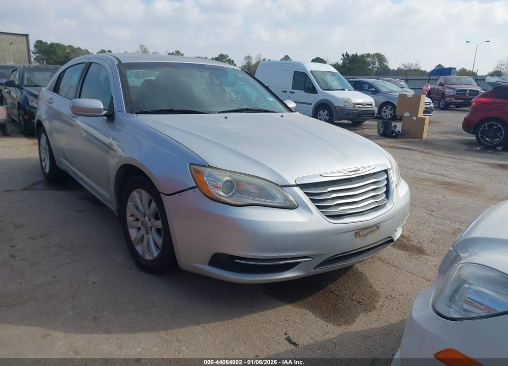 2012 CHRYSLER 200 TOURING VIN: 1C3CCBBB7CN135311