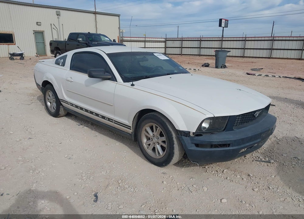 2007 FORD MUSTANG V6 DELUXE/V6 PREMIUM VIN: 1ZVFT80N075347110