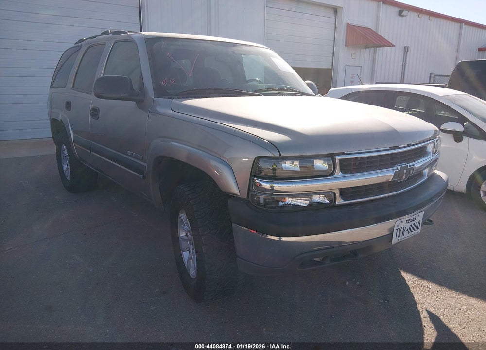 2003 CHEVROLET TAHOE LS VIN: 1GNEK13Z63R200582