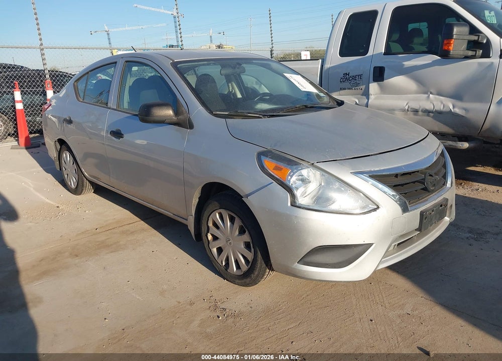 2015 NISSAN VERSA 1.6 S VIN: 3N1CN7AP5FL933183