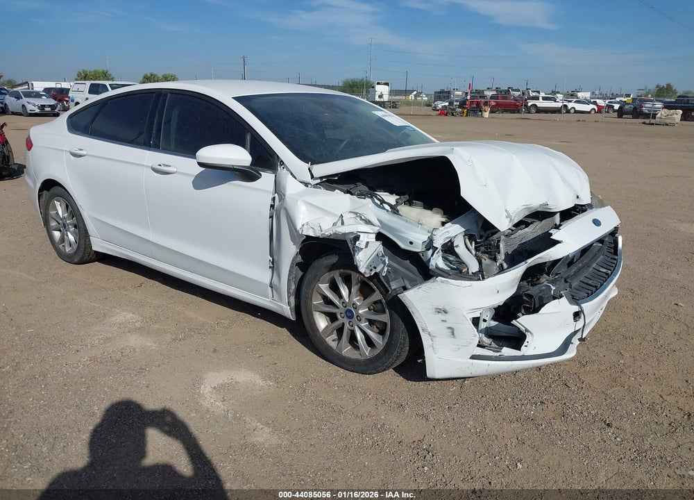 2019 FORD FUSION SE VIN: 3FA6P0HD7KR133148