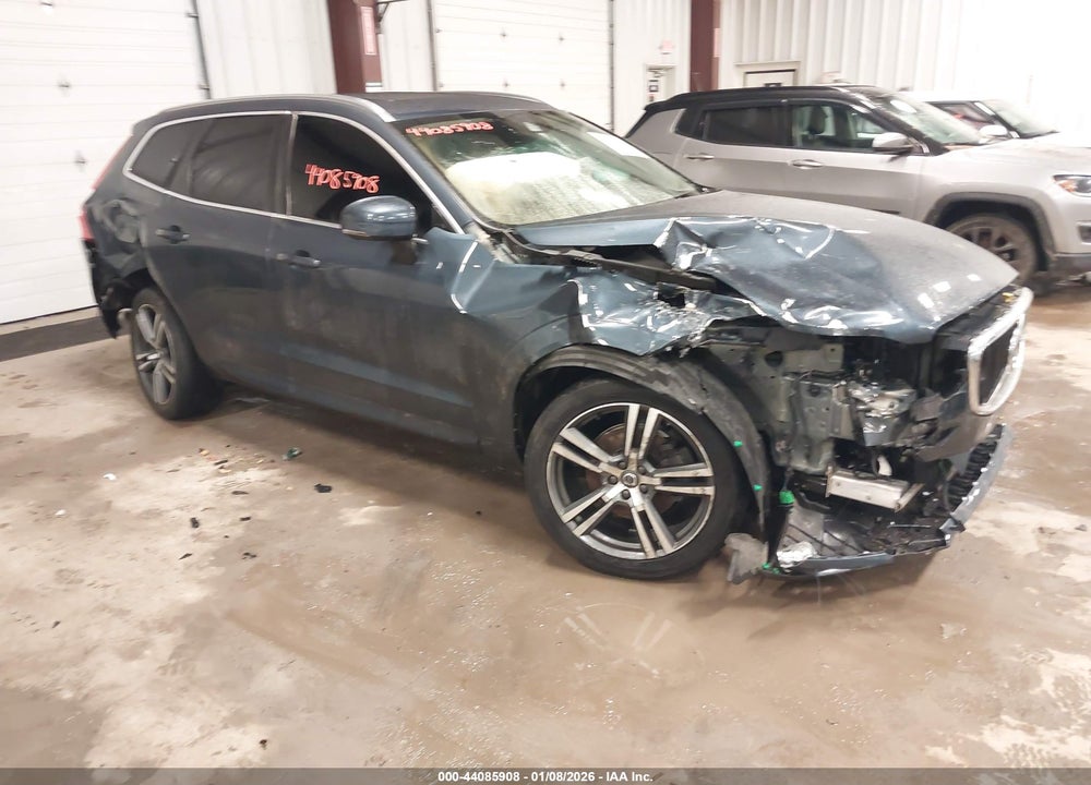 2021 VOLVO XC60 T5 MOMENTUM VIN: YV4102DK0M1845780