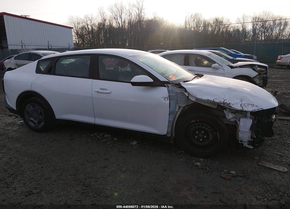 2025 KIA K4 LX VIN: 3KPFT4DE8SE014284
